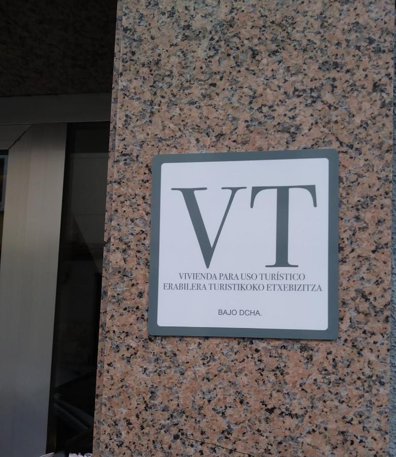 Apartamento La Villa Ebi 867 Cerca Del Metro Para Ir A San Mames Portugalete Exterior photo
