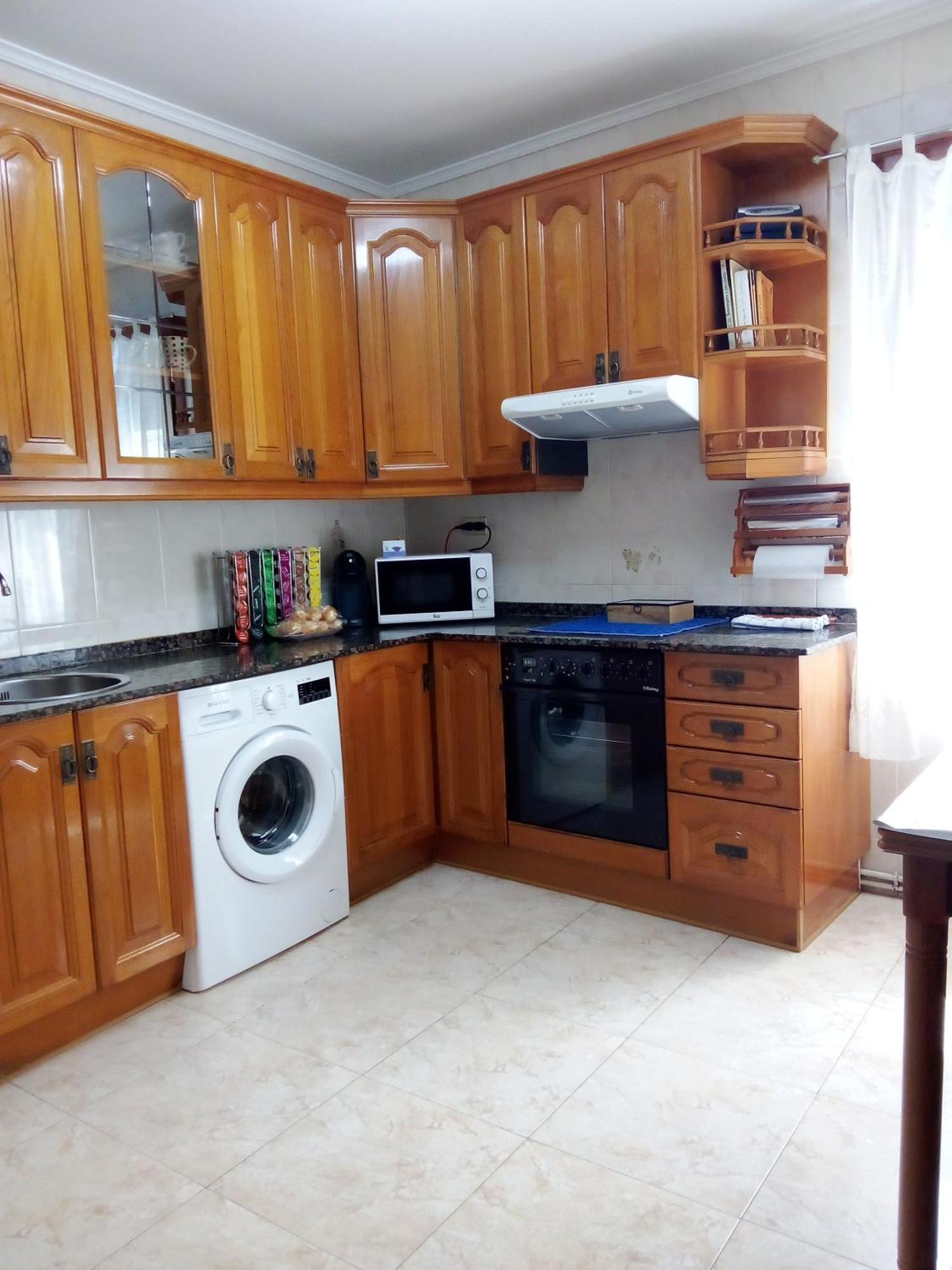 Apartamento La Villa Ebi 867 Cerca Del Metro Para Ir A San Mames Portugalete Exterior photo
